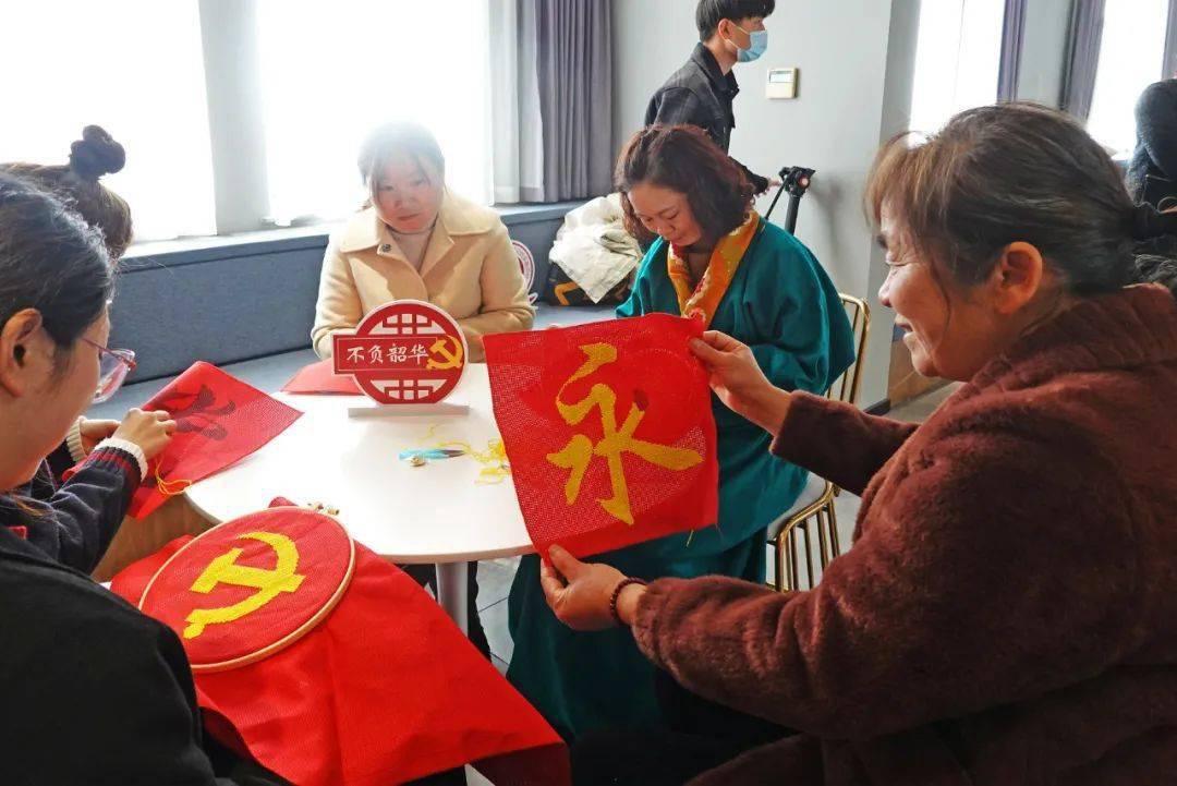 著名画作拼图