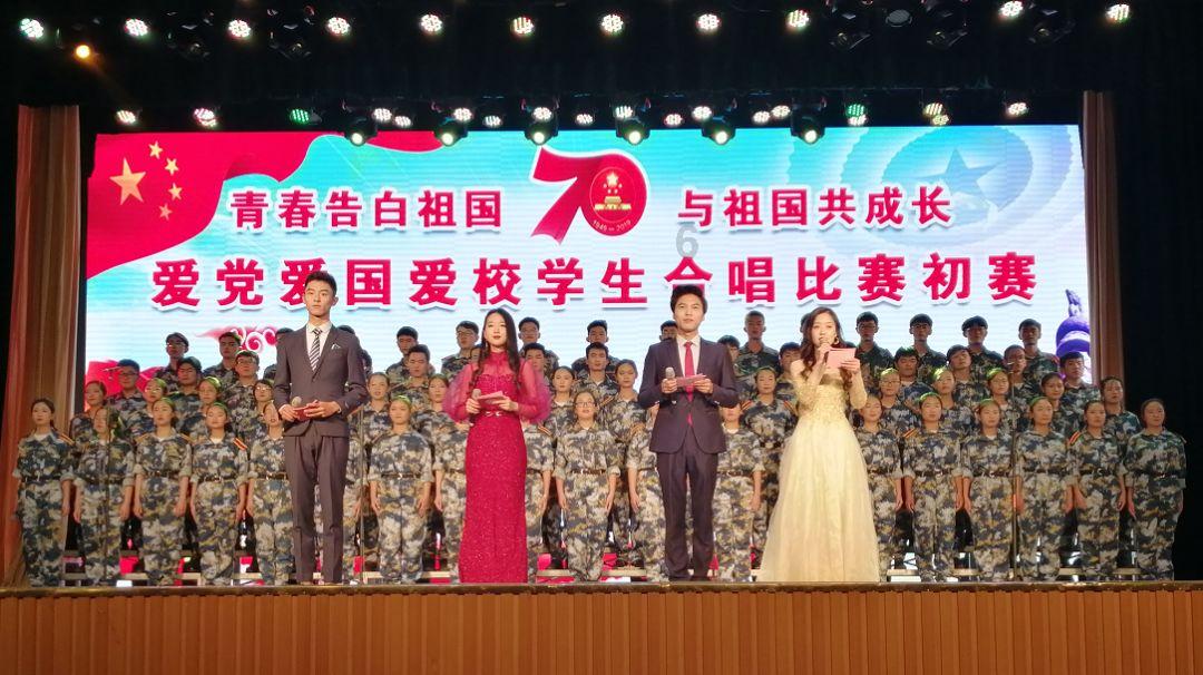 米妮彩色书